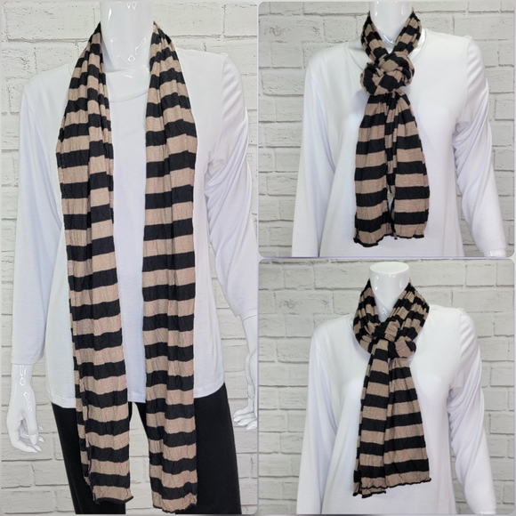 Comfy USA Crinkle Blk/Tan Scarf - Picture 2 of 4